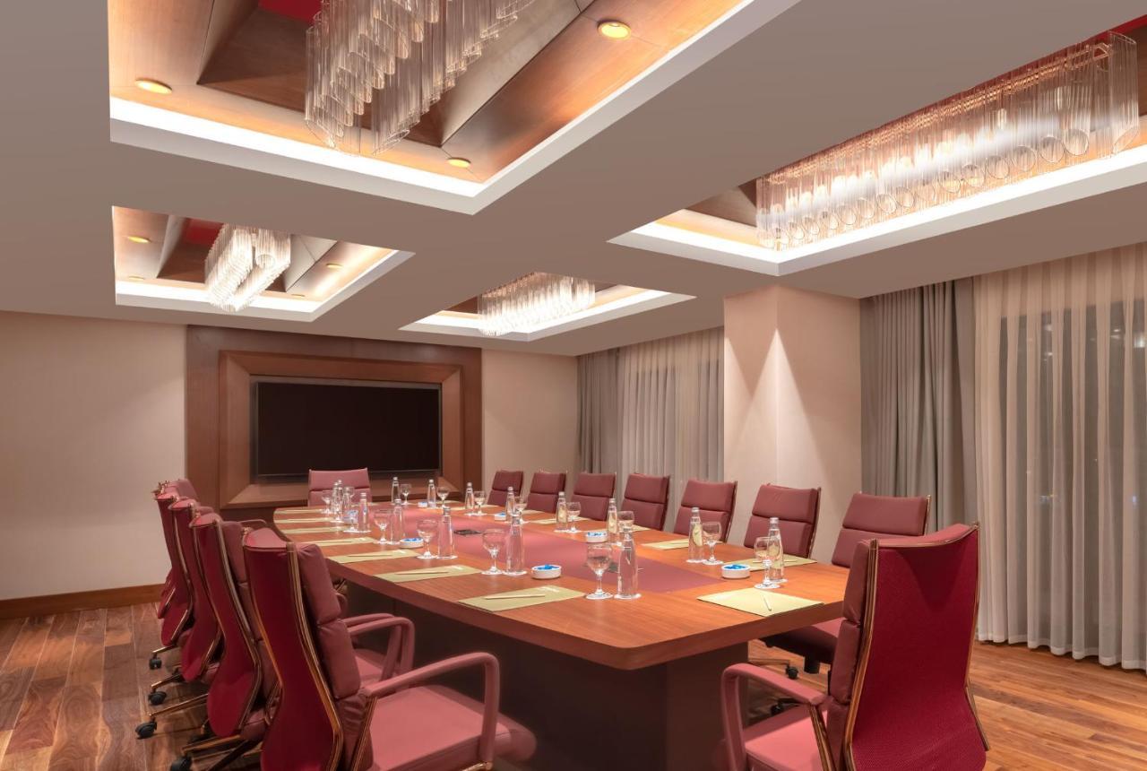 Moevenpick Hotel Istanbul Asia Airport Luaran gambar Boardroom